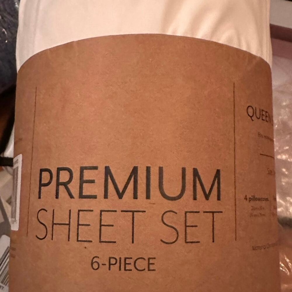 Premium 4 Piece Ultra Soft Bed Sheet Set Gray Queen Hypoallergenic